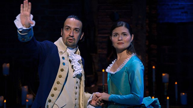 Imagem da notícia Hamilton: Musical de Lin-Manuel Miranda ganha trailer épico