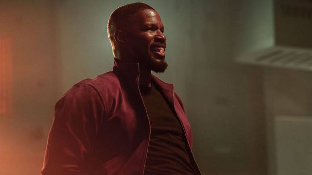 Imagem da notícia Power: Netflix libera primeiro trailer de filme de super-heróis com Jamie Foxx e Rodrigo Santoro