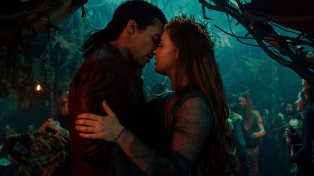 Imagem da notícia Cursed - A Lenda do Lago: Netflix revela vídeo explicando a história real por trás da lenda do rei Arthur