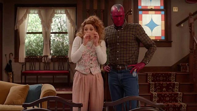 Imagem da notícia WandaVision: Disney lança trailer e poster da nova série de heróis da Marvel