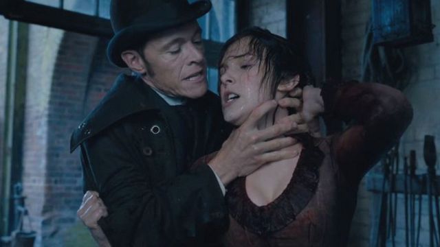 Imagem da notícia Enola Holmes: Millie Bobby Brown decorou as falas cinco minutos antes de cena de ação