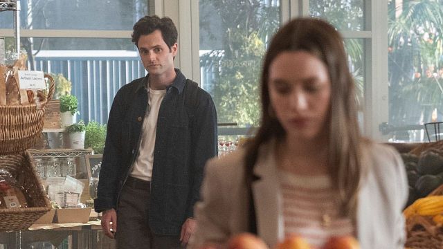 Imagem da notícia Você: Série da Netflix escala atrizes de O Mundo Sombrio de Sabrina e The Vampire Diares