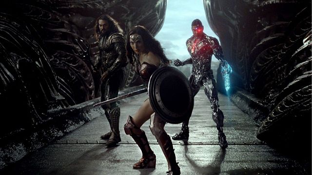 Imagem da notícia Snyder Cut recebe classificação para maiores nos Estados Unidos