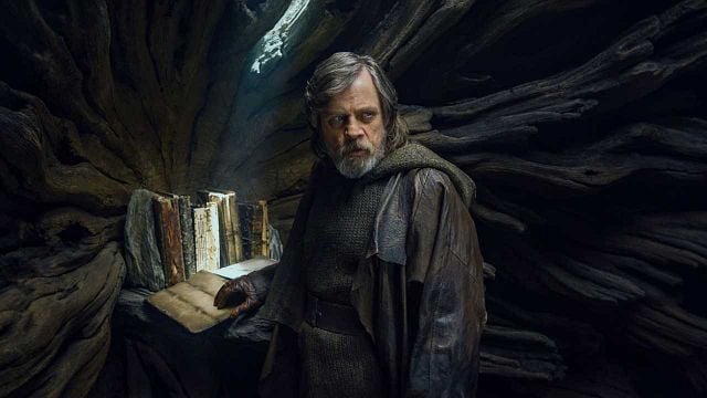 Star Wars - Os Últimos Jedi na Globo (18/04): Mark Hamill não gostou do roteiro co-escrito por Carrie Fisher