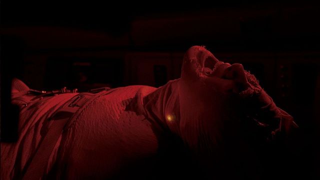 Imagem da notícia Oxigênio na Netflix: Entenda o final do filme estrelado por Mélanie Laurent 