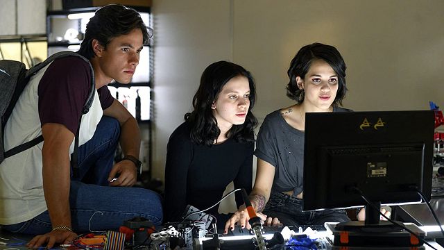Imagem da notícia Control Z: Quando estreia a 2ª temporada da série mexicana da Netflix?