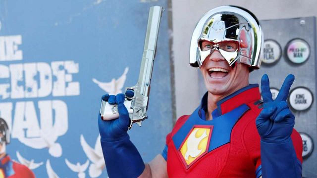 Imagem da notícia O Esquadrão Suicida: John Cena de cueca e outros momentos insanos do filme da DC