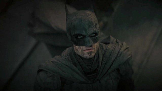 The Batman: Diretor explica visual emo de Robert Pattinson como Bruce Wayne