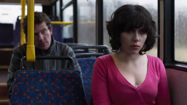 Sob a Pele - Filme 2013 - AdoroCinema