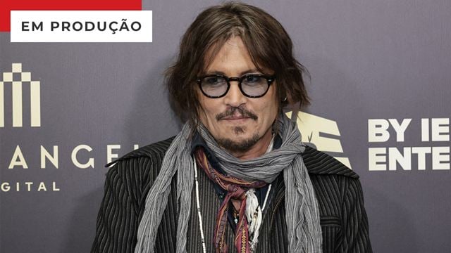 Johnny Depp vira rei em primeira imagem de seu novo filme; projeto marca retorno após vitória contra Amber Heard