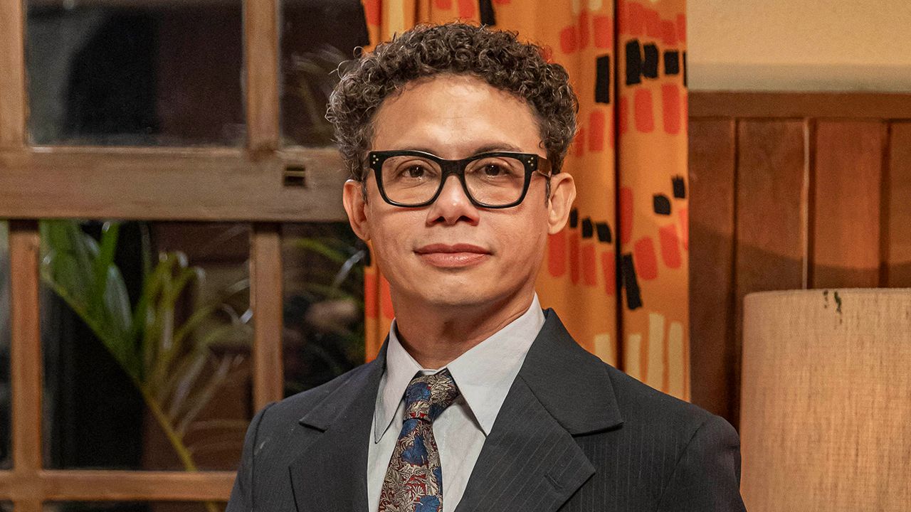 Silvero Pereira é Érico/Verônica Queen em Garota do Momento