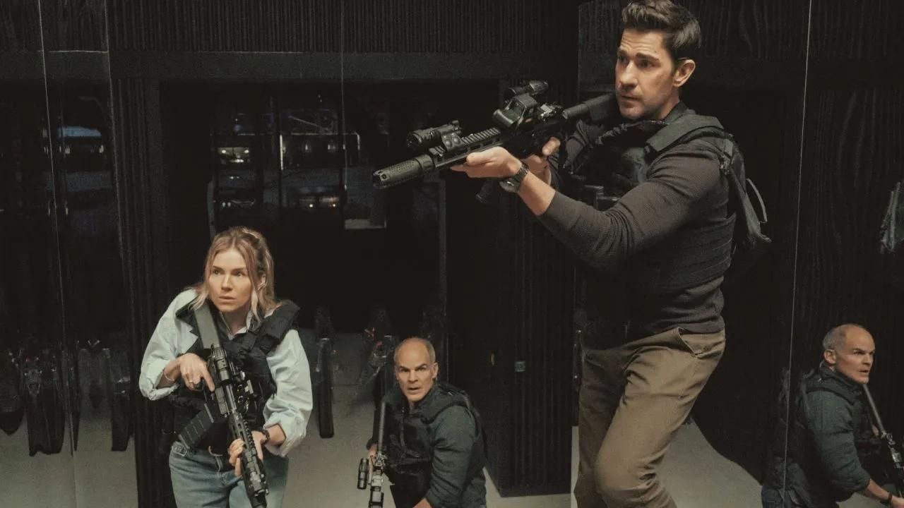 John Krasinski em Jack Ryan: Guerra Fantasma