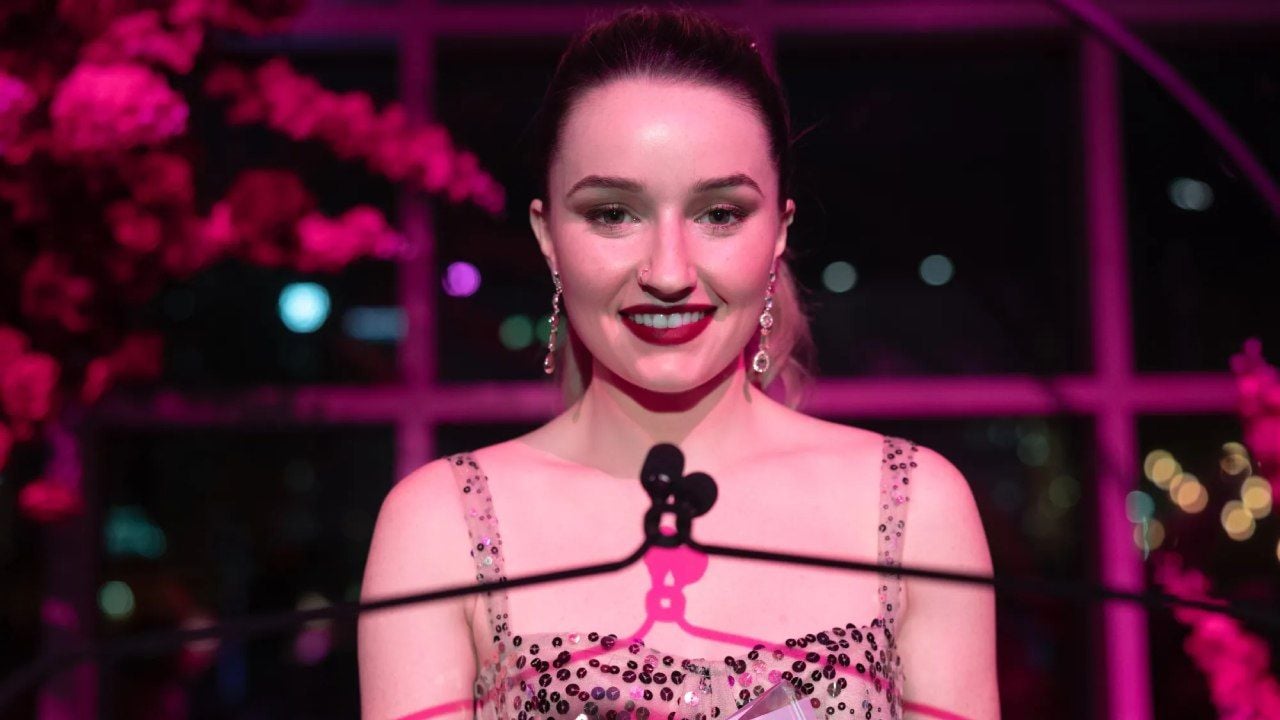 Kaitlyn Dever como Belle Gibson