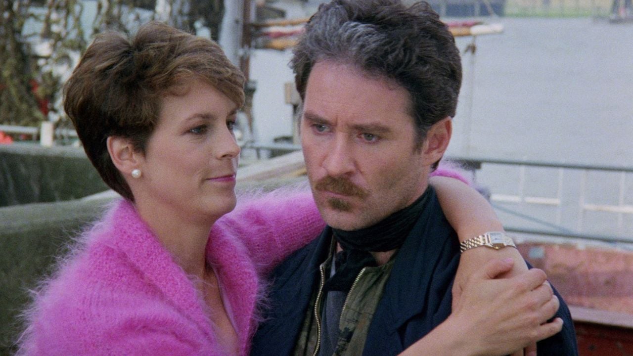 Kevin Kline e Jamie Lee Curtis em Um Peixe Chamado Wanda