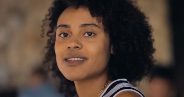 Julianna Gerais | Inês