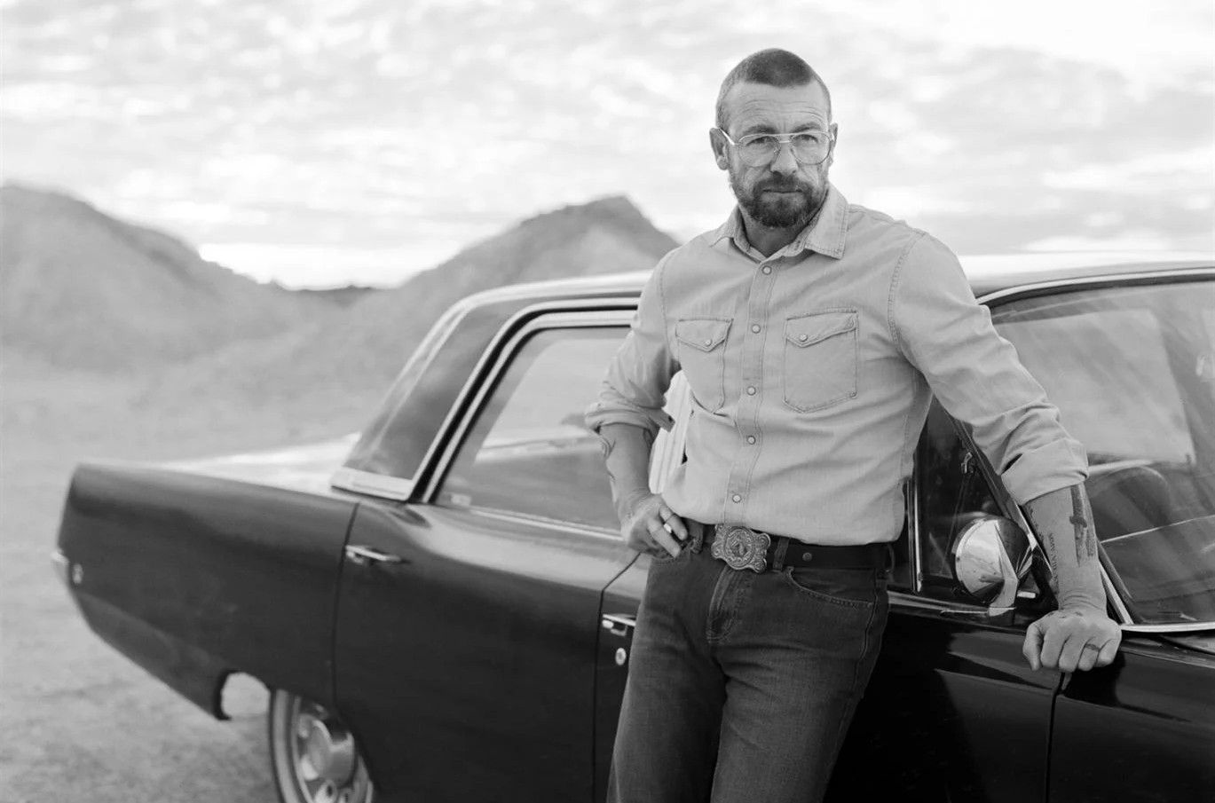 Simon Baker em Limbo