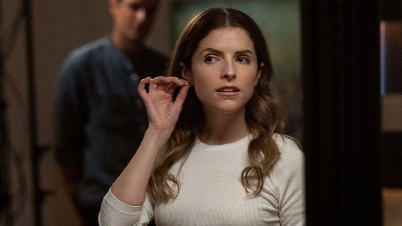 Anna Kendrick como Alice em Querida Alice.