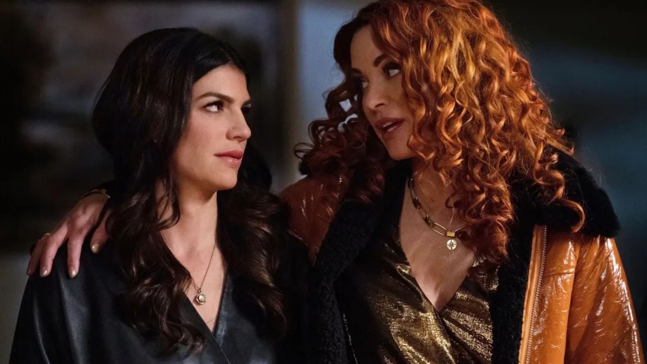 Genevieve Padalecki e Danneel Ackles em Supernatural.
