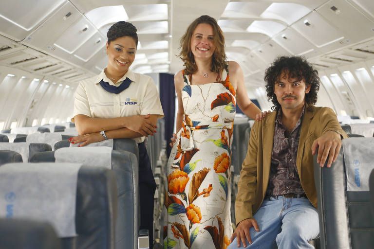 Juliana Alves, Joana Henning e Jorge Paz.