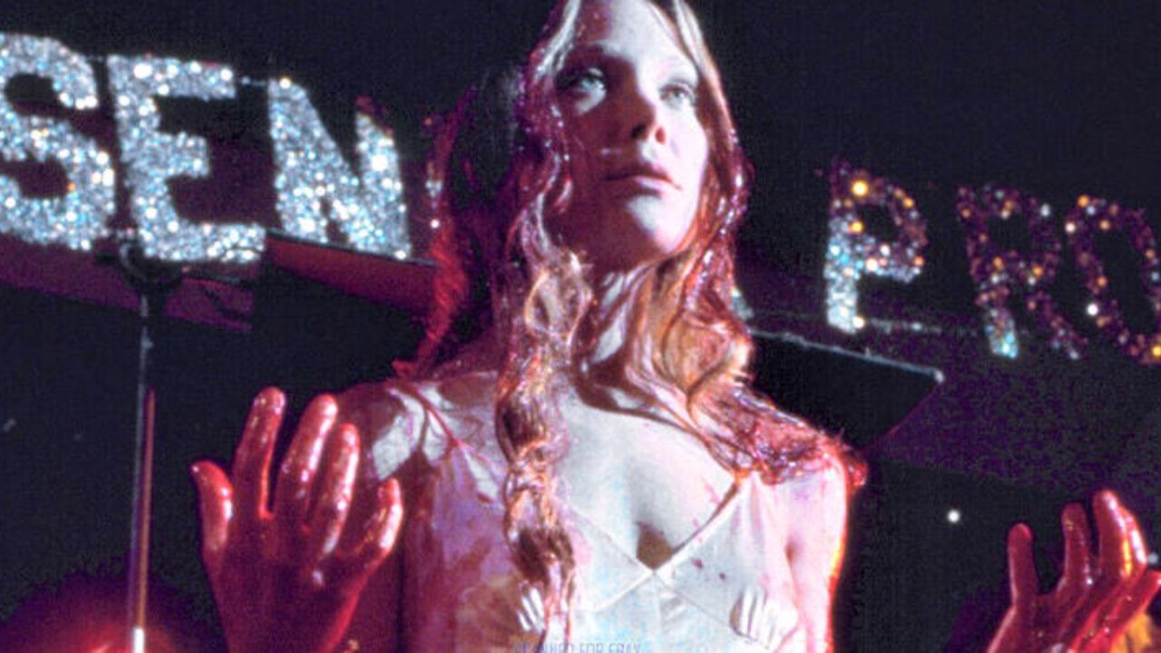 Carrie, a Estranha (1976)