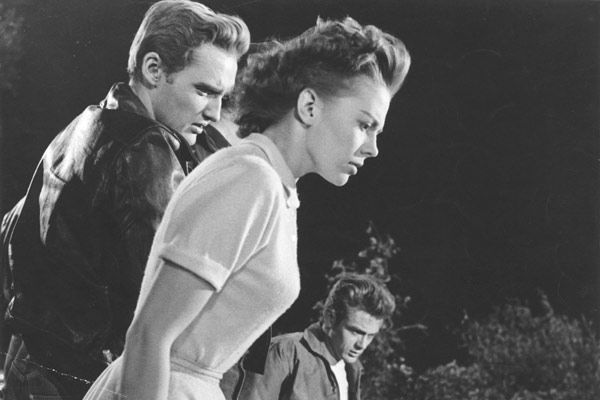 Foto De Natalie Wood Juventude Transviada Foto James Dean Natalie Wood Nicholas Ray Adorocinema