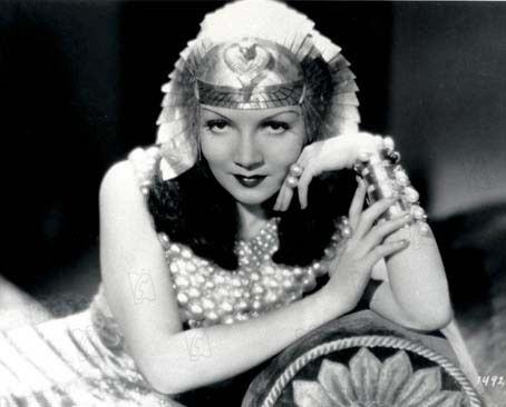 Foto De Cecil B. DeMille - Cleopatra : Fotos Claudette Colbert, Cecil B ...