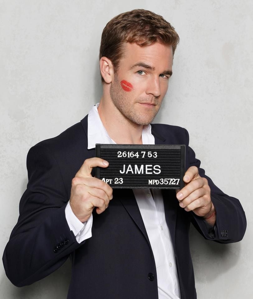 Don't Trust The B in Apartment 23 Fotos James Van Der Beek 44
