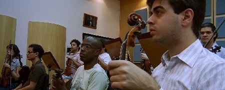 Diretor brasileiro disponibiliza novo filme na internet