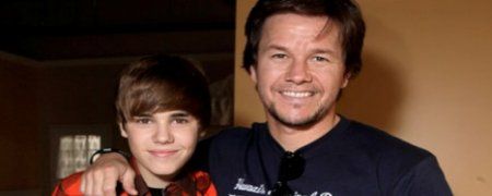 Justin Bieber e Mark Wahlberg farão filme sobre basquete