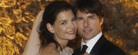 Tom Cruise e Katie Holmes anunciam a separação