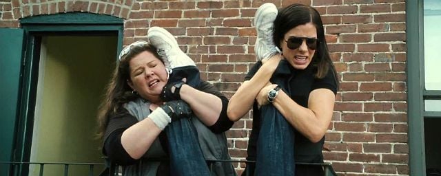 Sandra Bullock e Melissa McCarthy divertem no primeiro trailer da comédia The Heat