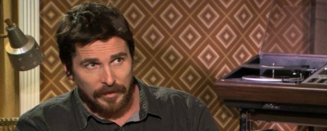 Entrevista exclusiva: "Adoro a noção de que pode dar terrivelmente errado", diz Christian Bale