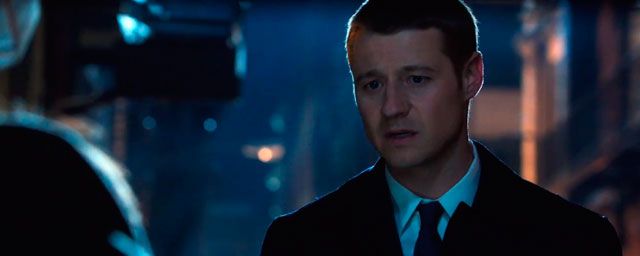 Gotham: Fox encomenda temporada completa e divulga o primeiro trailer