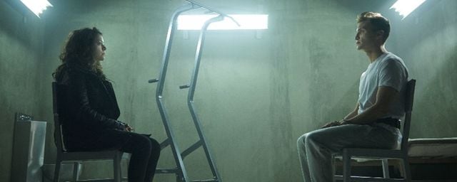 Orphan Black: Sarah não é sua propriedade no novo vídeo da terceira temporada