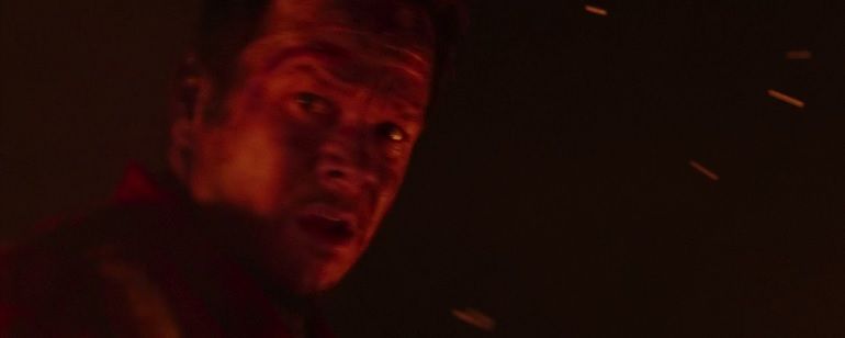 Exclusivo: Mark Wahlberg corre perigo em alto mar no explosivo trailer de Horizonte Profundo - Desastre no Golfo