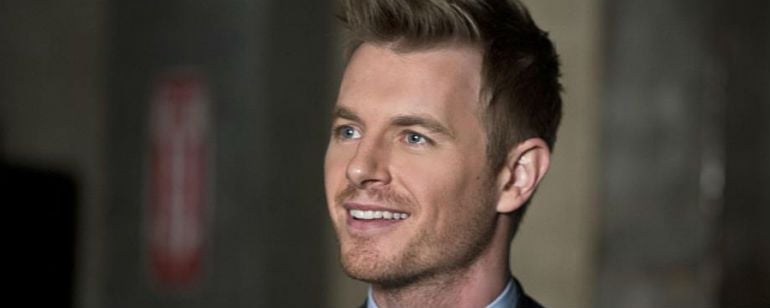 Rick Cosnett anuncia retorno na terceira temporada de The Flash
