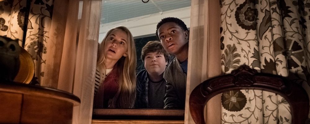 GOOSEBUMPS 2: HALLOWEEN ASSOMBRADO Trailer Brasileiro DUBLADO