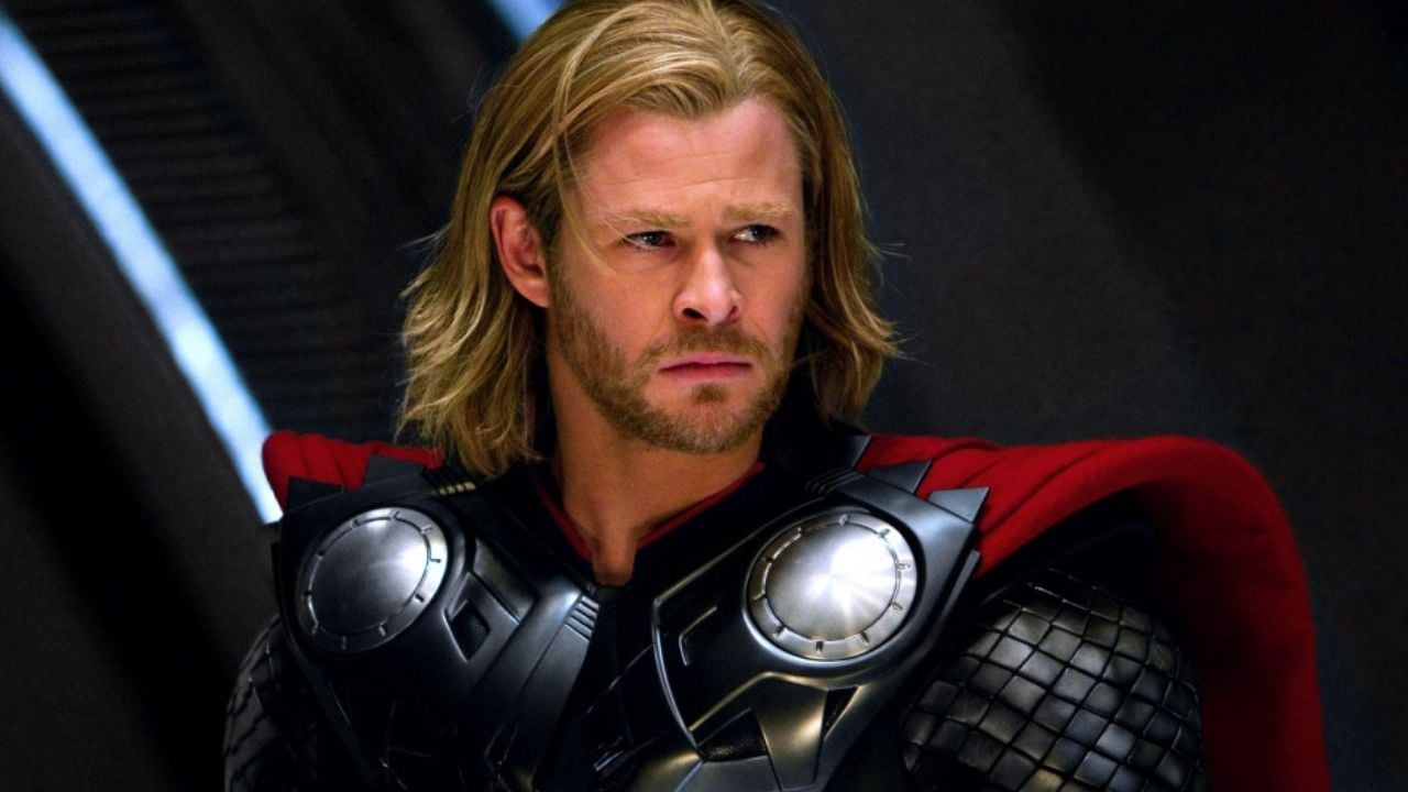 GazetaWeb - Chris Hemsworth roda cena de 'Thor' com visual anos 80