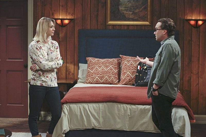 The Big Bang Theory : The Big Bang Theory : Fotos Kaley Cuoco, Johnny ...
