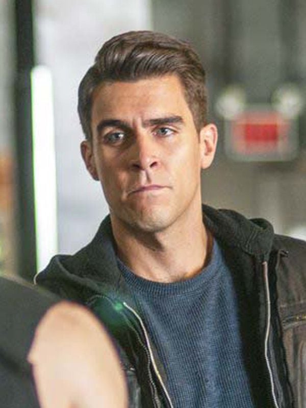Foto de Josh Segarra Poster Josh Segarra Foto 1 de 30 AdoroCinema Foto de Josh Segarra Poster Josh Segarra Foto 1 de 30 AdoroCinema