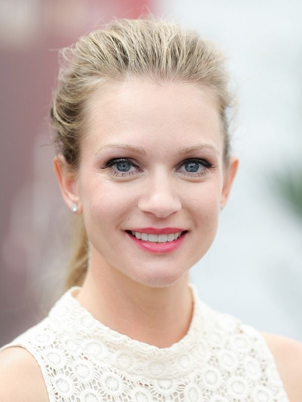 A.J. Cook AdoroCinema