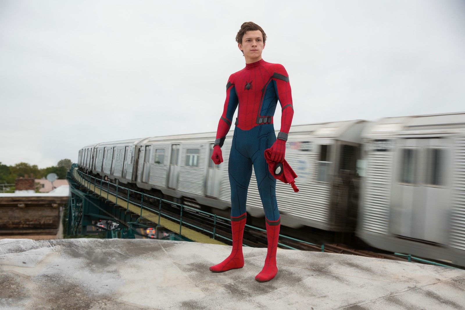 Foto de Tom Holland HomemAranha De Volta ao Lar Fotos Tom Holland Foto 149 de 181 Foto de Tom Holland HomemAranha De Volta ao Lar Fotos Tom Holland Foto 149 de 181