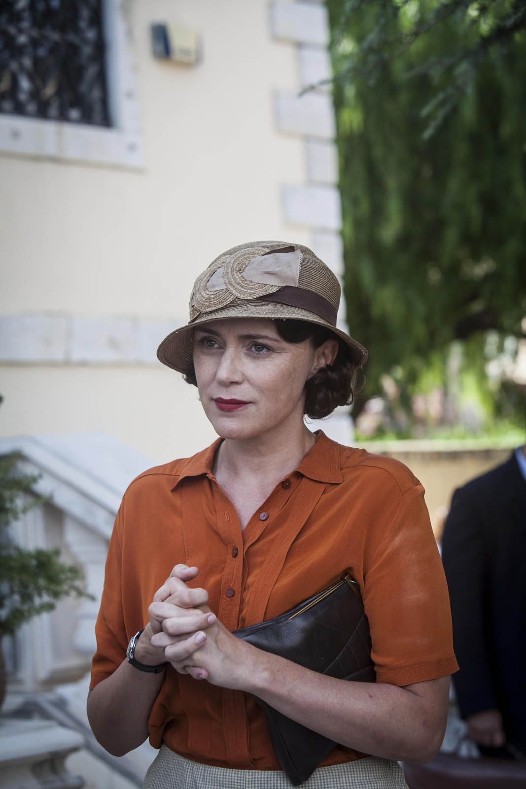 The Durrells The Durrells Fotos Keeley Hawes 3 No 6 AdoroCinema the-durrells-the-durrells-fotos-keeley-hawes-3-no-6-adorocinema