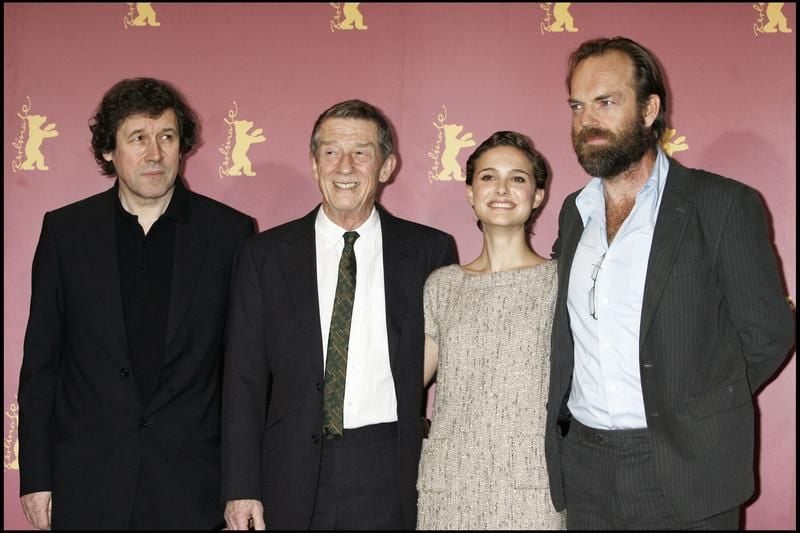 Foto de Hugo Weaving - V de Vingança : Revista Hugo Weaving, Natalie  Portman, John Hurt, Stephen Rea - Foto 14 de 68 - AdoroCinema