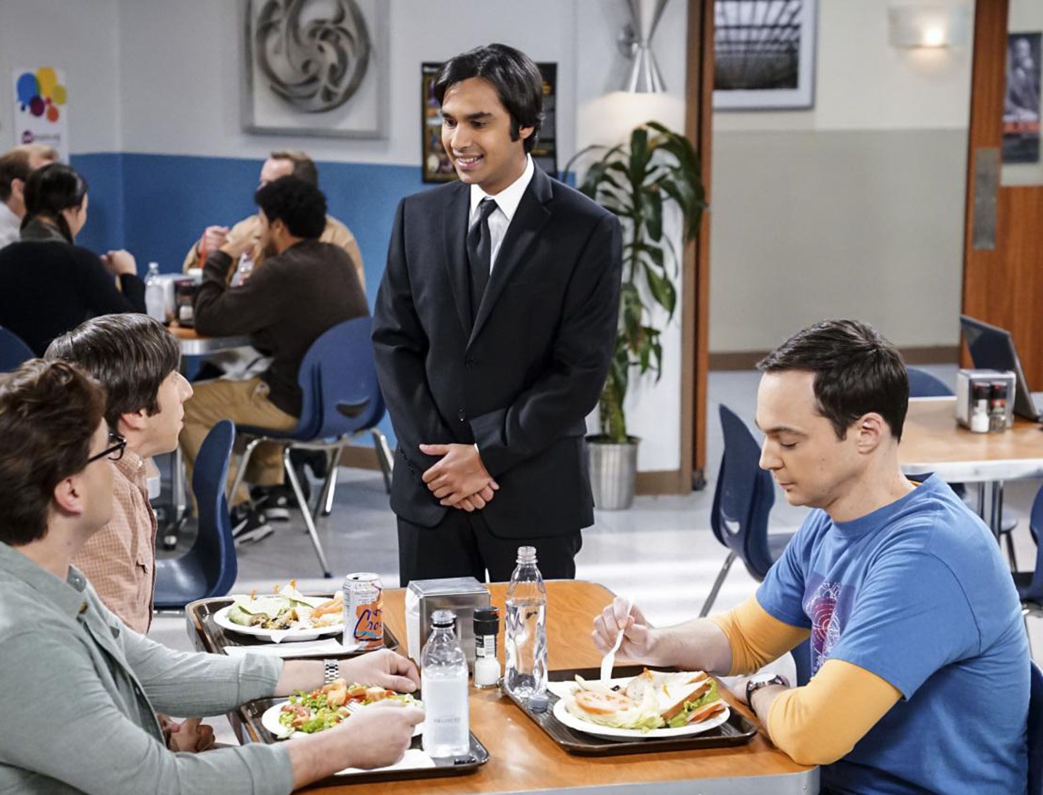 Foto De Kunal Nayyar The Big Bang Theory Fotos Jim Parsons Kunal Nayyar Simon Helberg 7070