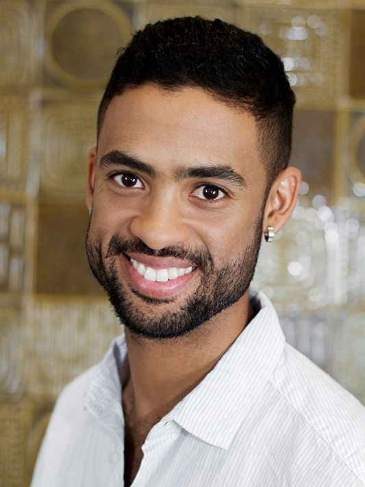 Danny Ross AdoroCinema