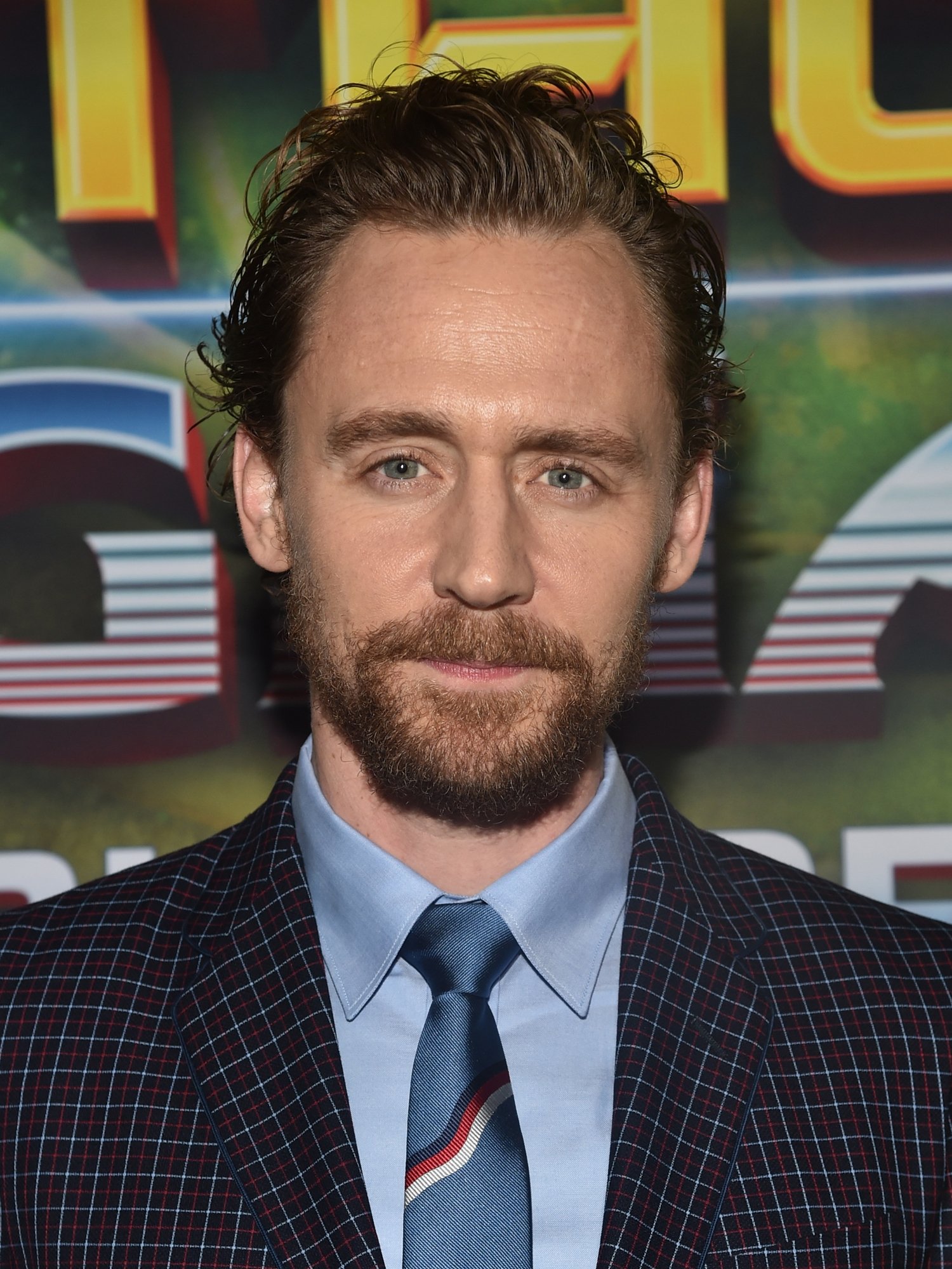 The Rock e Tom Hiddleston surgem irreconhecíveis como personagens de Dragon  Ball Z - Notícias de cinema - AdoroCinema