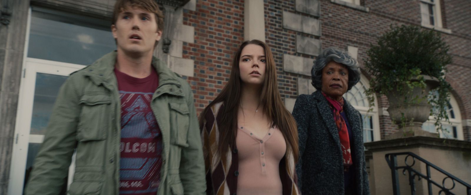 Vidro': Anya Taylor-Joy diz que filme será 'ainda mais épico' que ' Fragmentado' - CinePOP