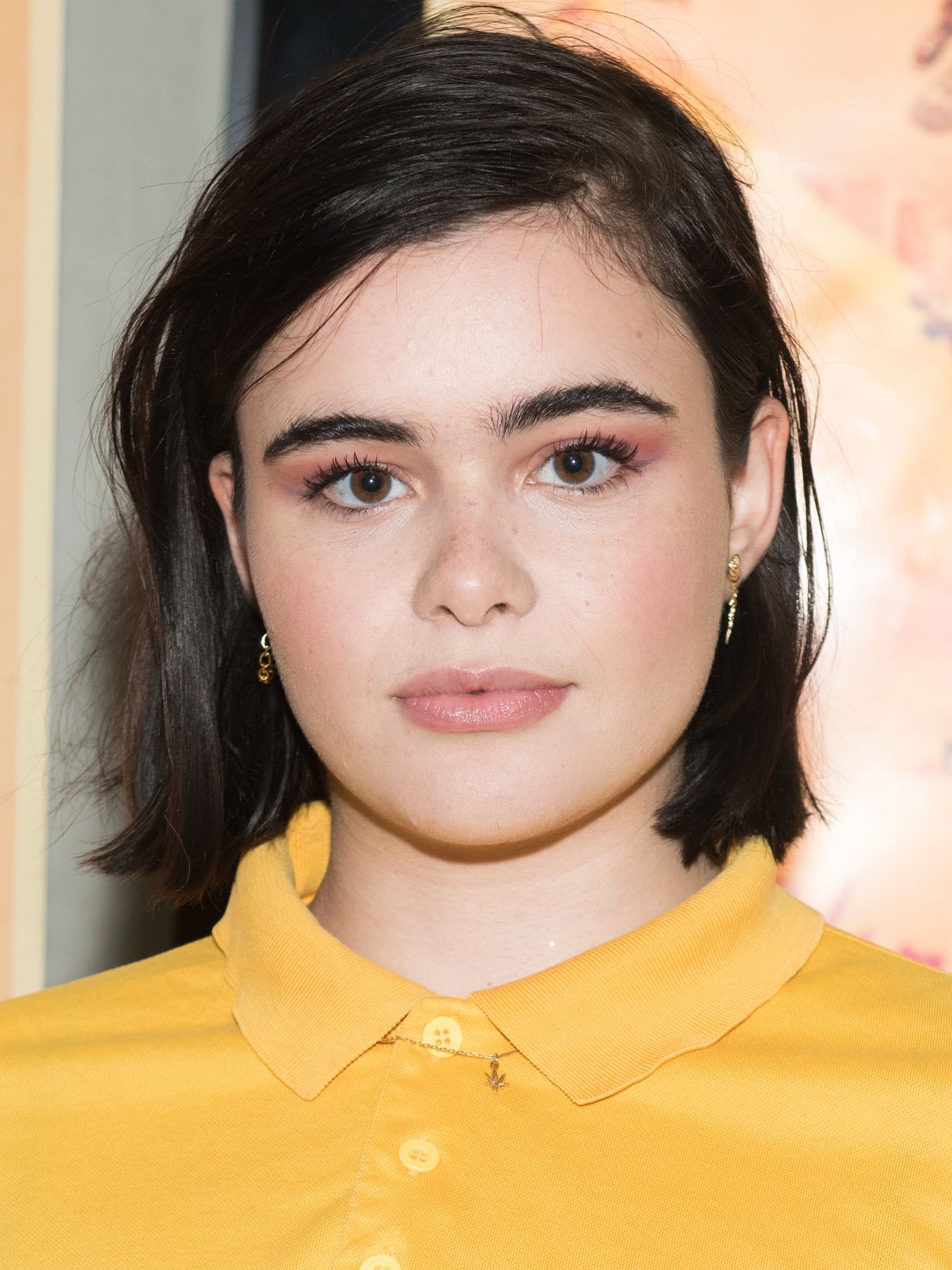 Classify Brazilian-American actress Barbie Ferreira