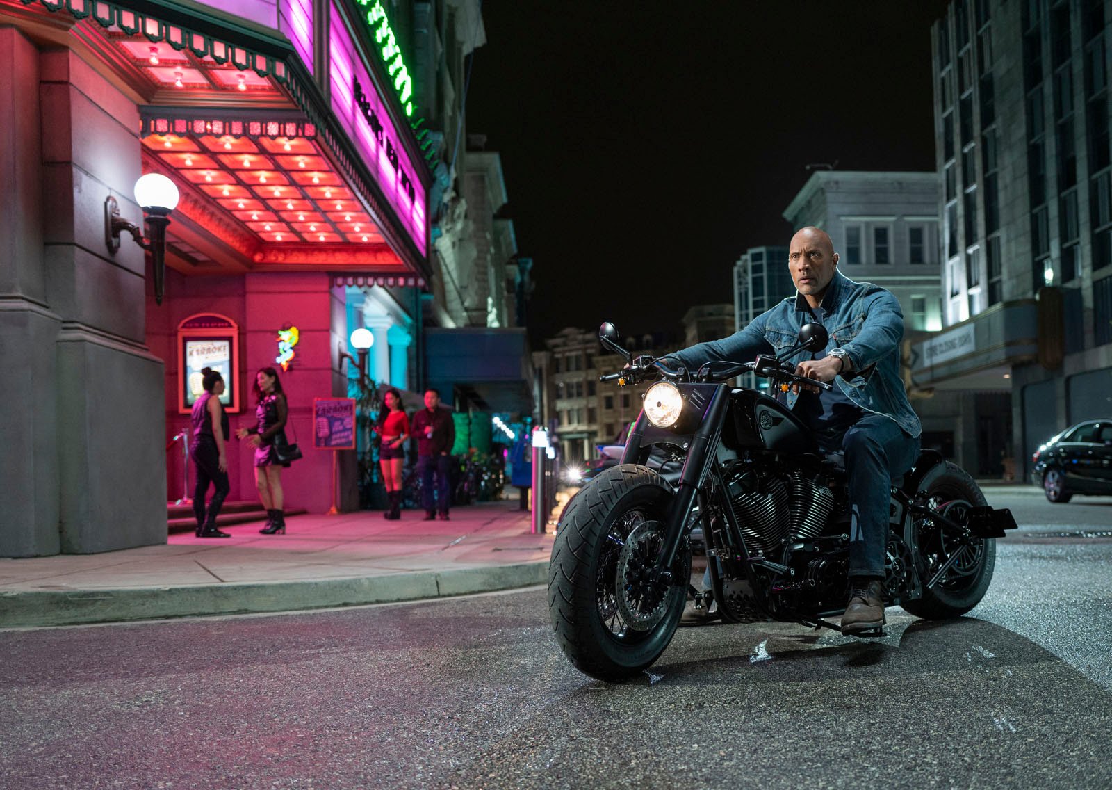 Foto de Dwayne Johnson - Velozes & Furiosos: Hobbs & Shaw : Fotos Jason  Statham, Dwayne Johnson - Foto 69 de 346 - AdoroCinema